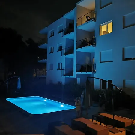 Apartmant Antonija * טרוגיר